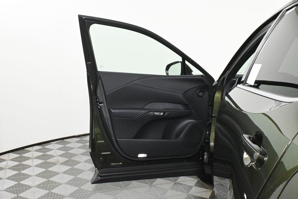 Thumbnail: 2025 Lexus RX - 28