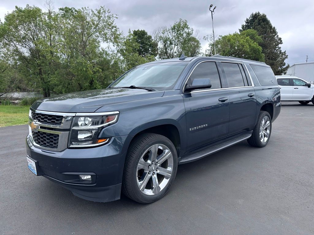 Shadow Gray Metallic 2019 Chevrolet Suburban 1500 LT 4WD SUV / Crossover Four-Wheel Drive 6-Speed Automatic Overdrive