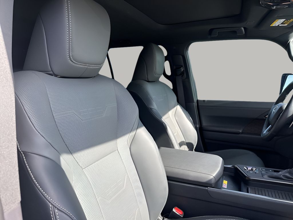 Used Car 2024 Lexus Gx  550 Luxury For Sale Under $90,000 In Austin, Texas