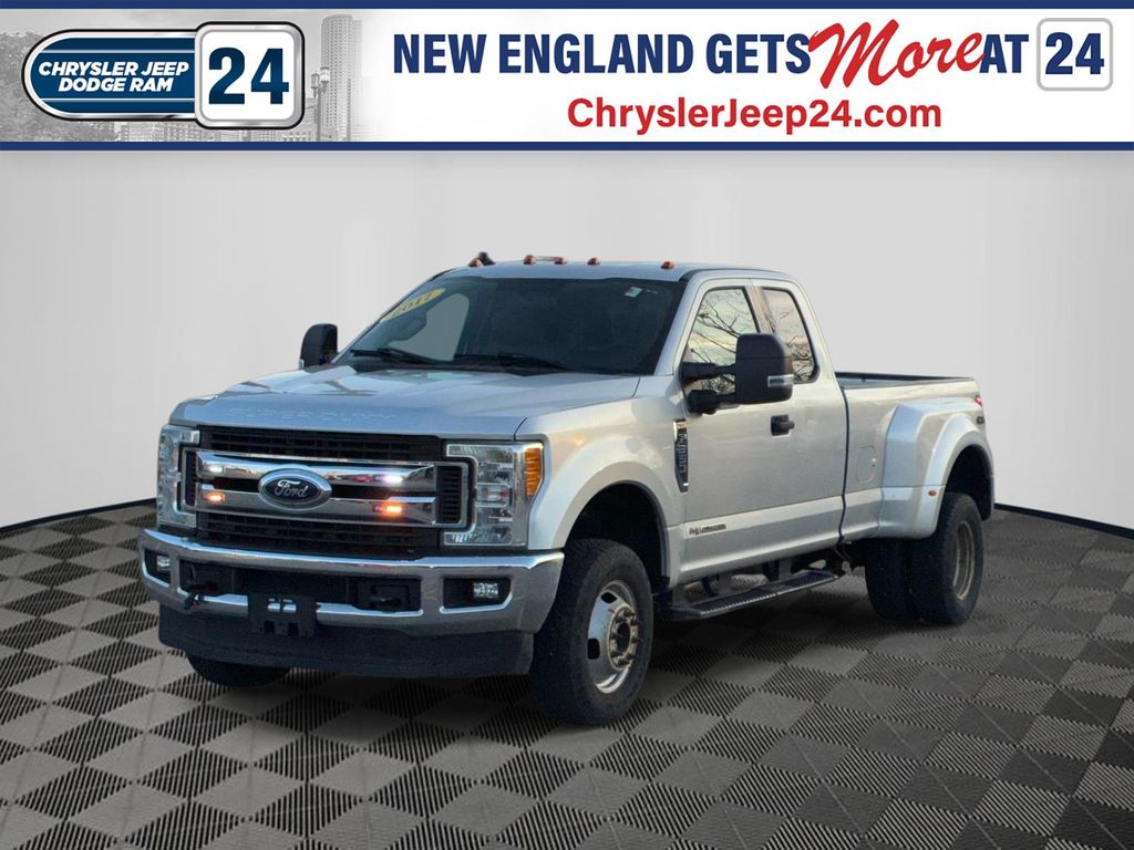 Ingot Silver 2017 Ford F-350 Super Duty XLT SuperCab LB DRW 4WD Pickup Truck Four-Wheel Drive 6-Speed Automatic