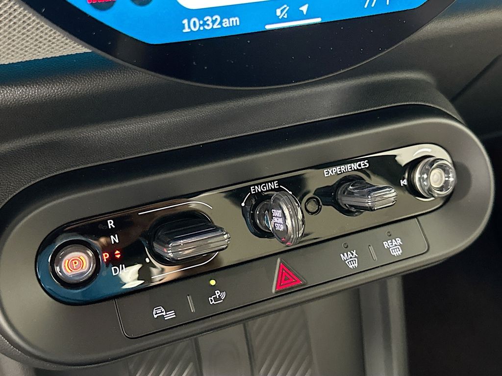 2025 MINI Cooper  15