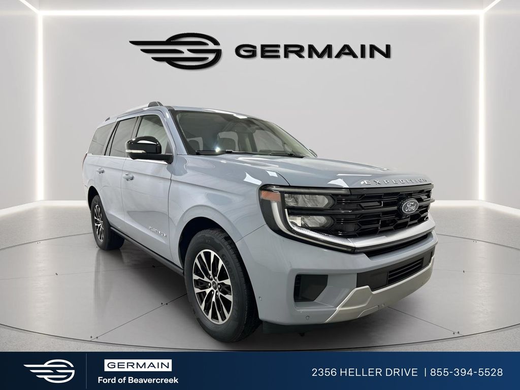 Gray Metallic 2025 Ford Expedition Platinum 4WD SUV / Crossover Four-Wheel Drive Automatic
