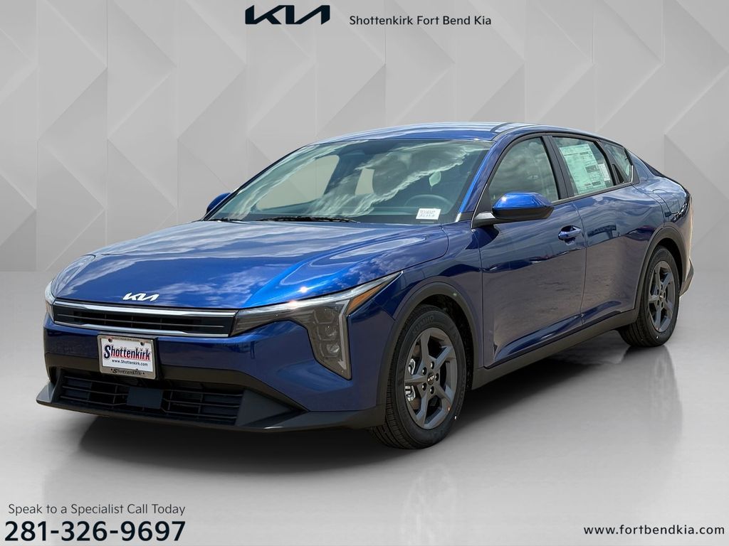 2026 Kia K4 LX, LXS