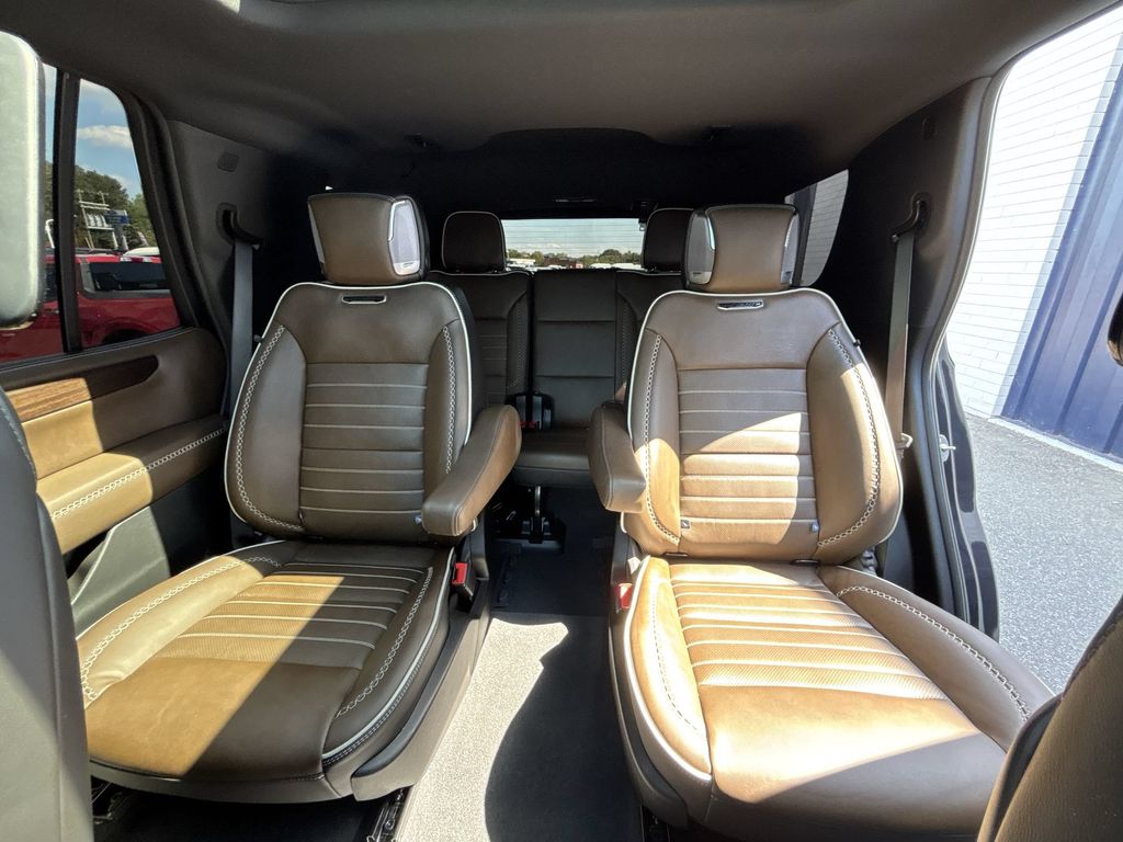 Used 2025 Silver GMC Denali Ultimate image 26