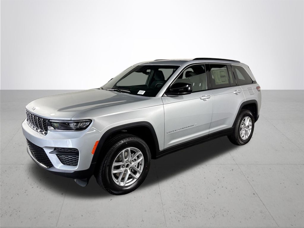 2026 Jeep Grand Cherokee Laredo X