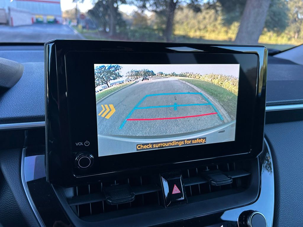 Thumbnail: 2023 Toyota Corolla Cross - 24