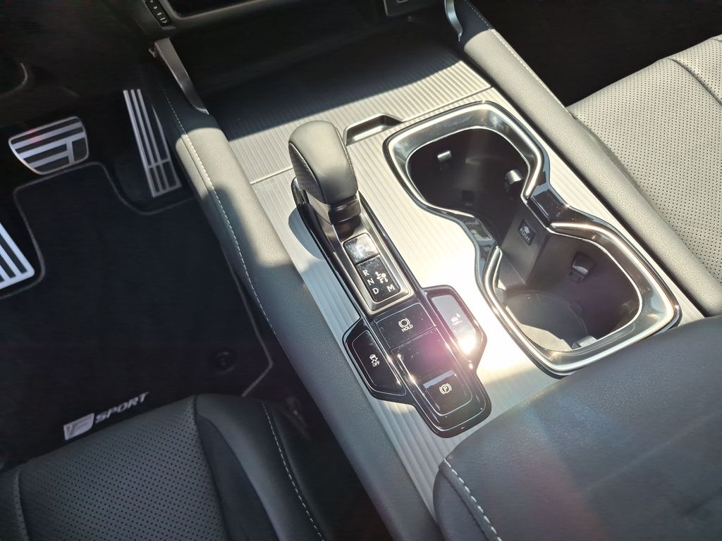 Used 2023 Brown Lexus 500h F SPORT Performance image 30