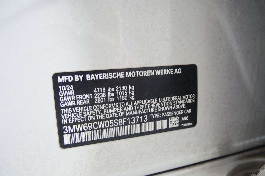 Thumbnail: 2025 BMW 3 Series - 29
