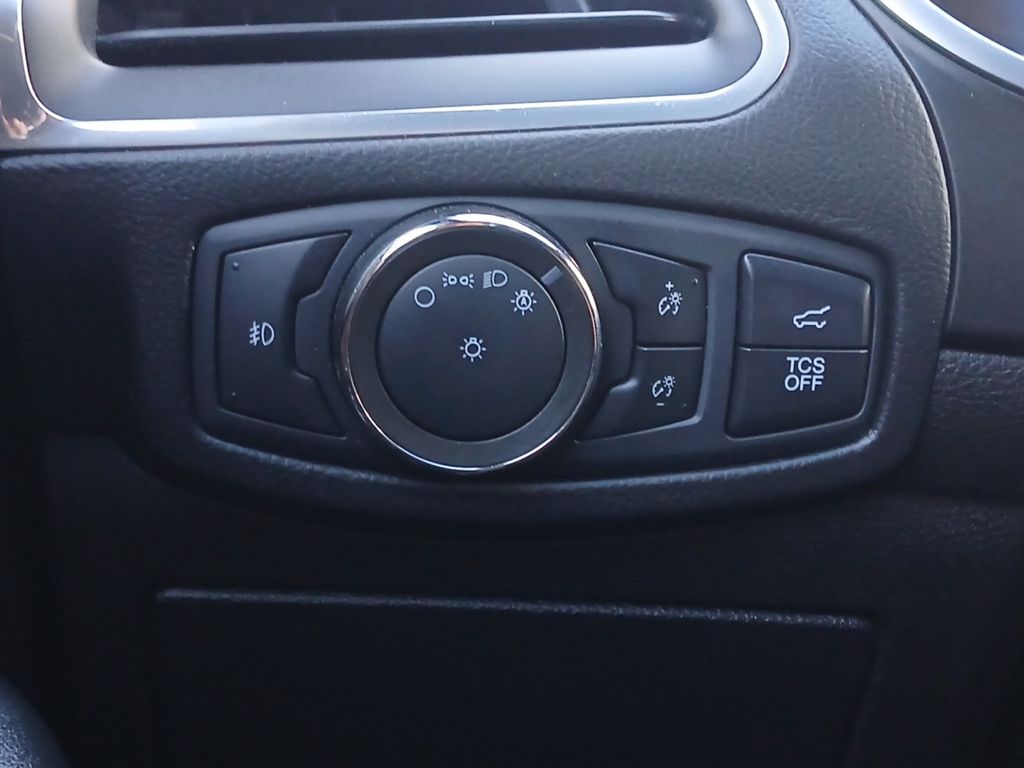 Used Car 2020 Ford Edge  Titanium For Sale Under $20,000 In Austin, Texas