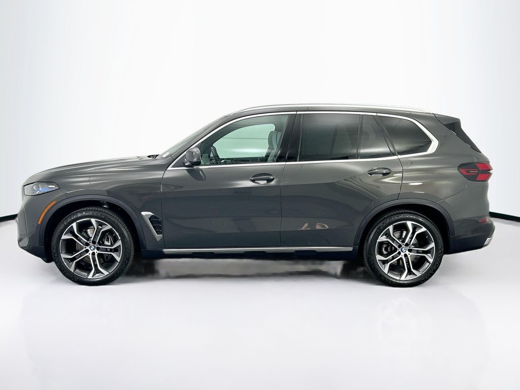 Thumbnail: 2026 BMW X5 - 8