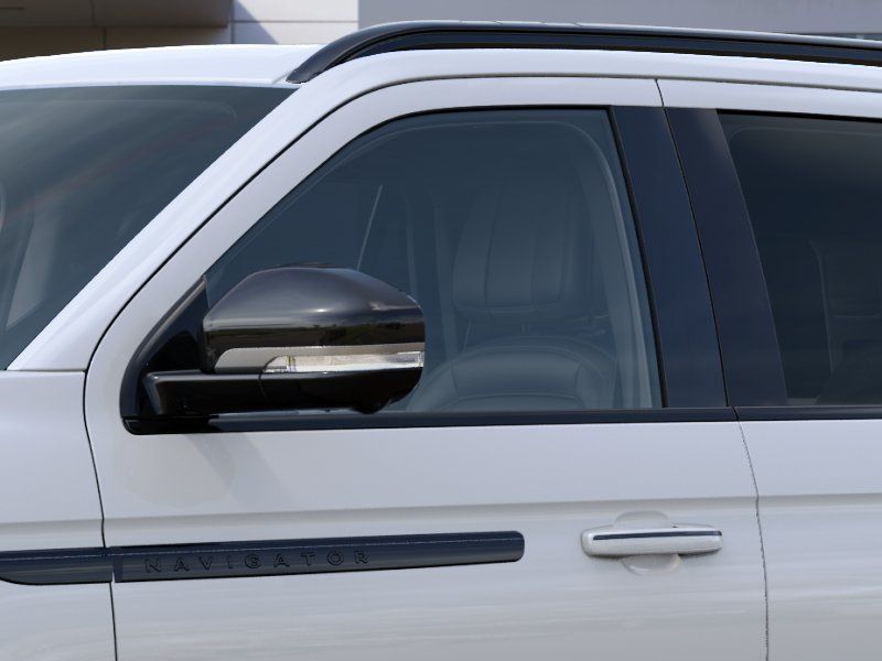 Thumbnail: 2027 Lincoln Navigator - 20