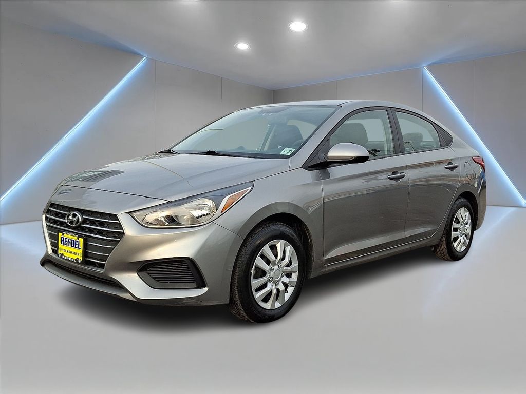 2022 Hyundai Accent SE FWD
