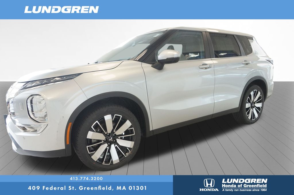 Used 2025 Mitsubishi Outlander SUV