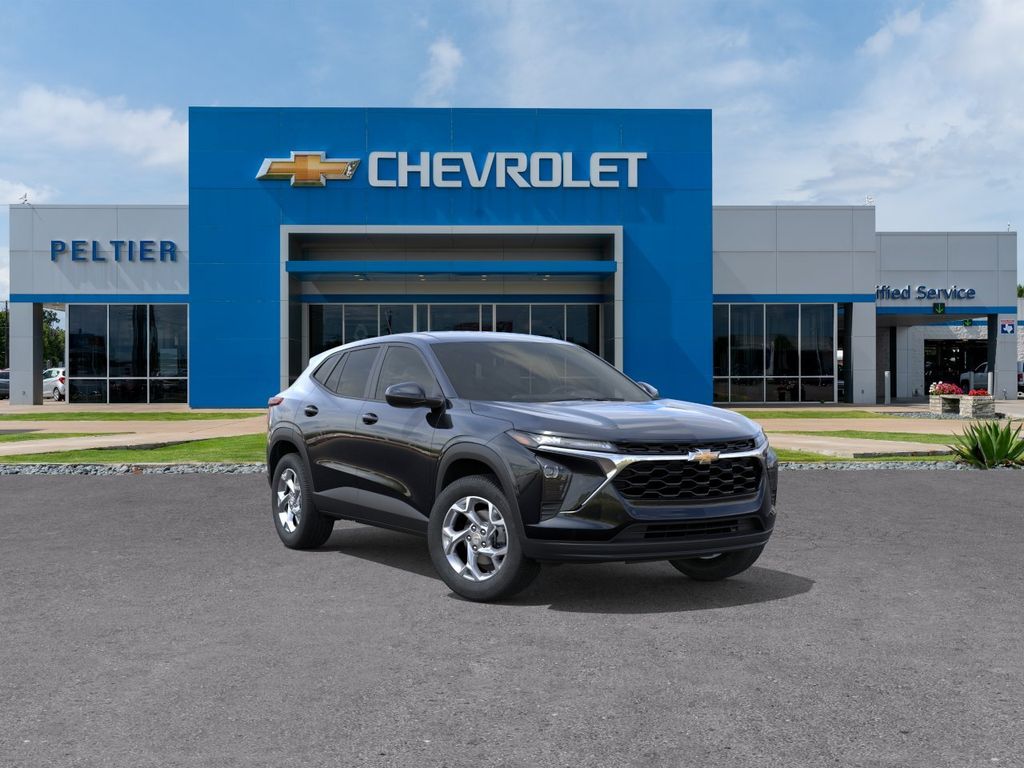 Mosaic Black Metallic 2026 Chevrolet Trax LS FWD SUV / Crossover Front-Wheel Drive 6-Speed Automatic