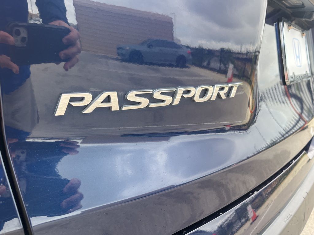 Thumbnail: 2022 Honda Passport - 8
