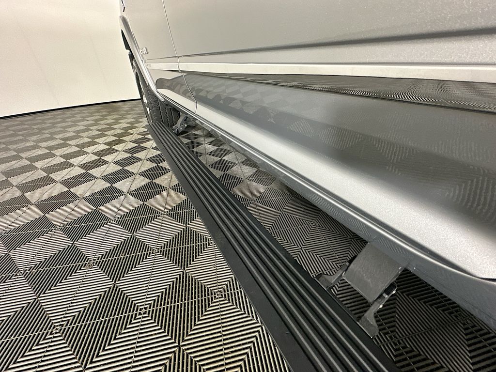 Used 2021 Silver Ram Limited image 38