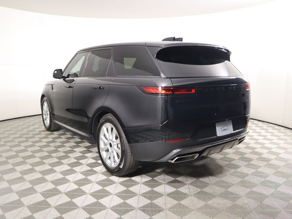 Thumbnail: 2026 Land Rover Range Rover Sport - 7