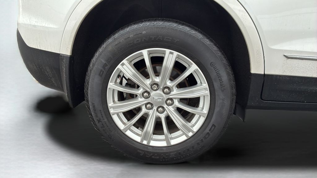 used 2018 Cadillac XT5 car, priced at $19,500