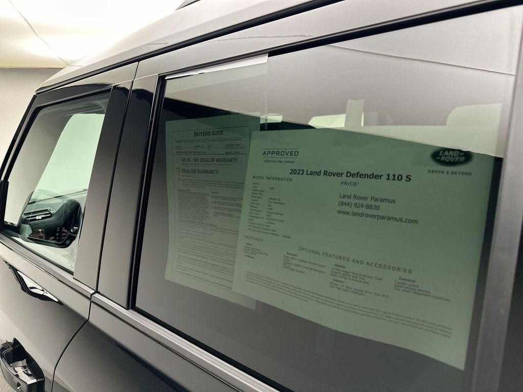 Thumbnail: 2023 Land Rover Defender - 20