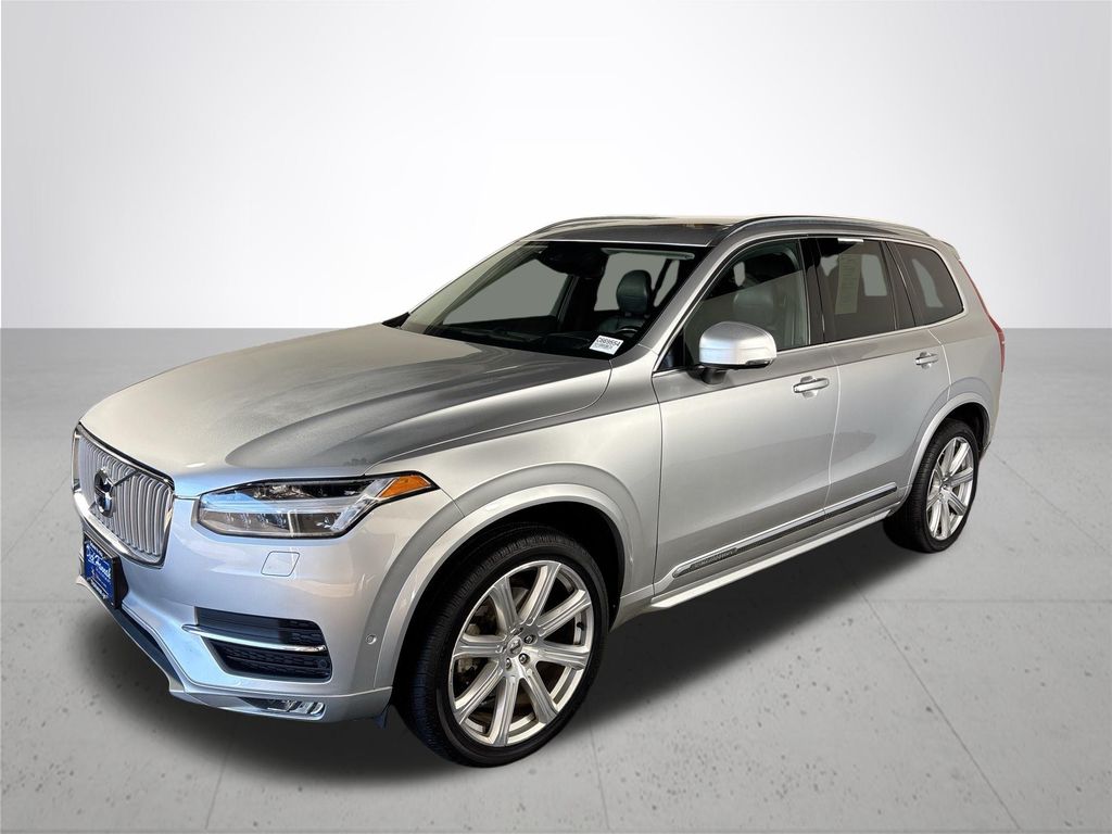 2018 Volvo XC90 T6 Inscription