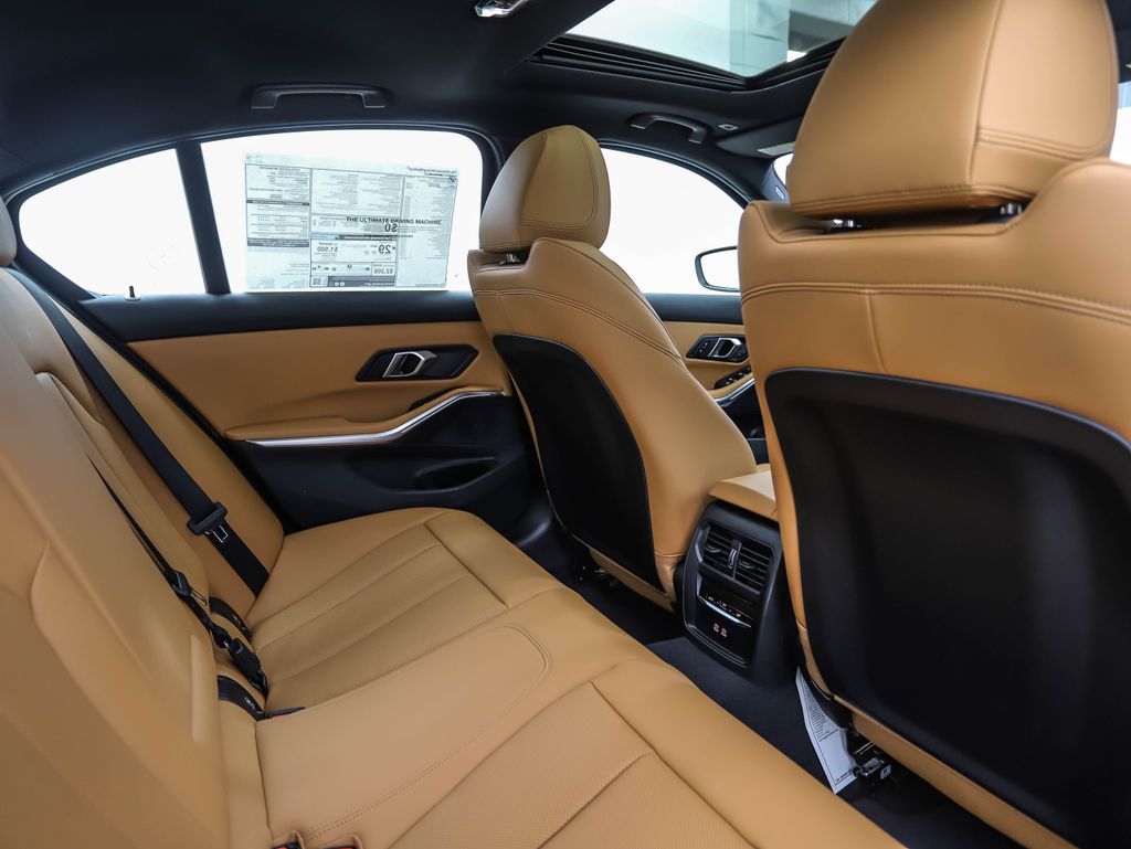 2025 BMW 3 Series 330i xDrive 25