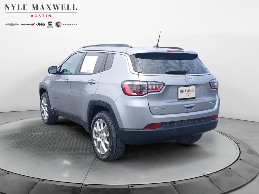 Used Car 2022 Jeep Compass  Latitude Lux For Sale Under $20,000 In Austin, Texas