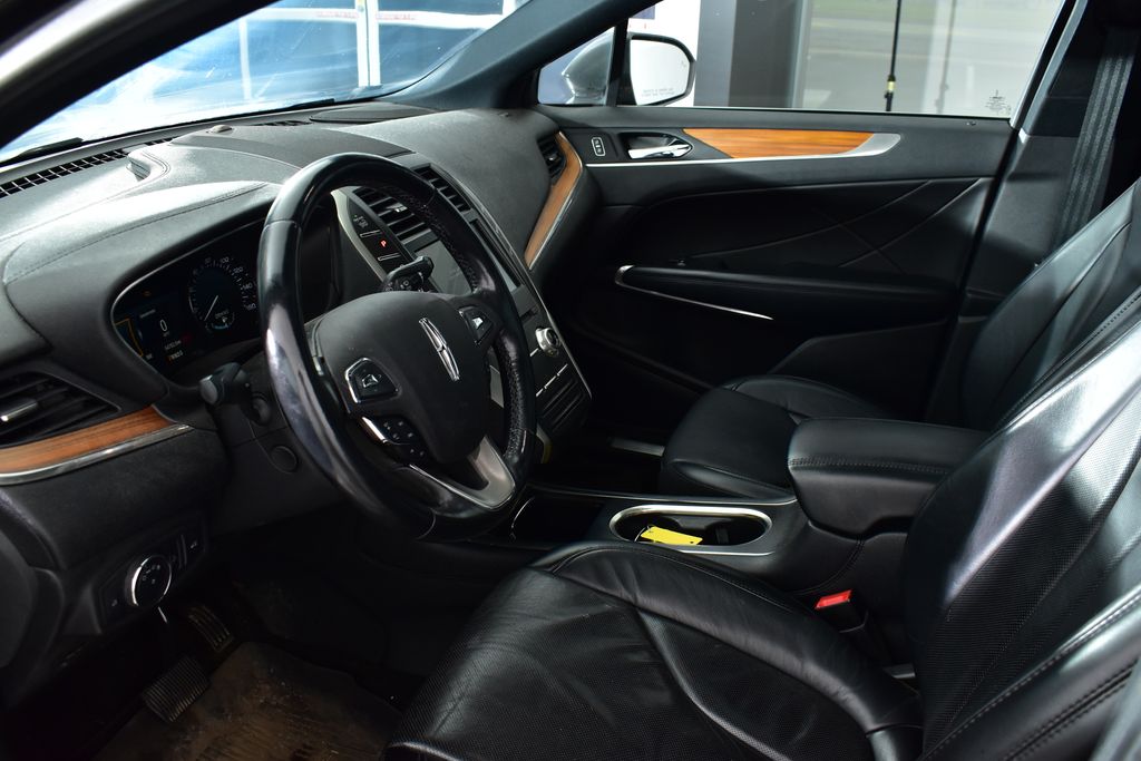 Thumbnail: 2019 Lincoln MKC - 12