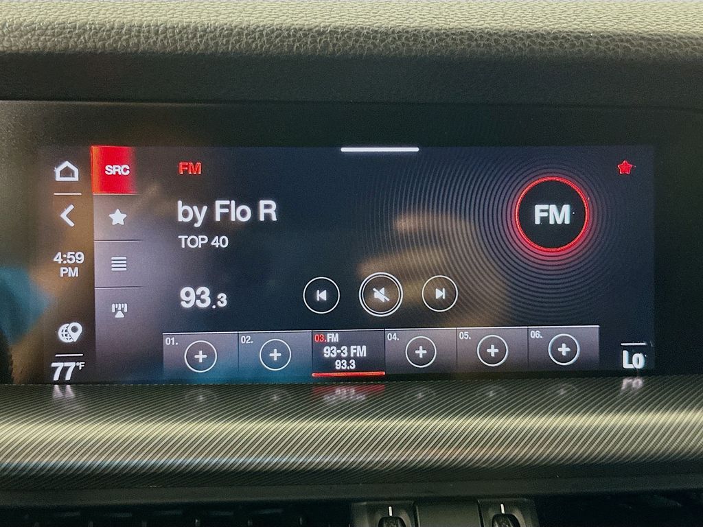 Thumbnail: 2020 Alfa Romeo Stelvio - 14