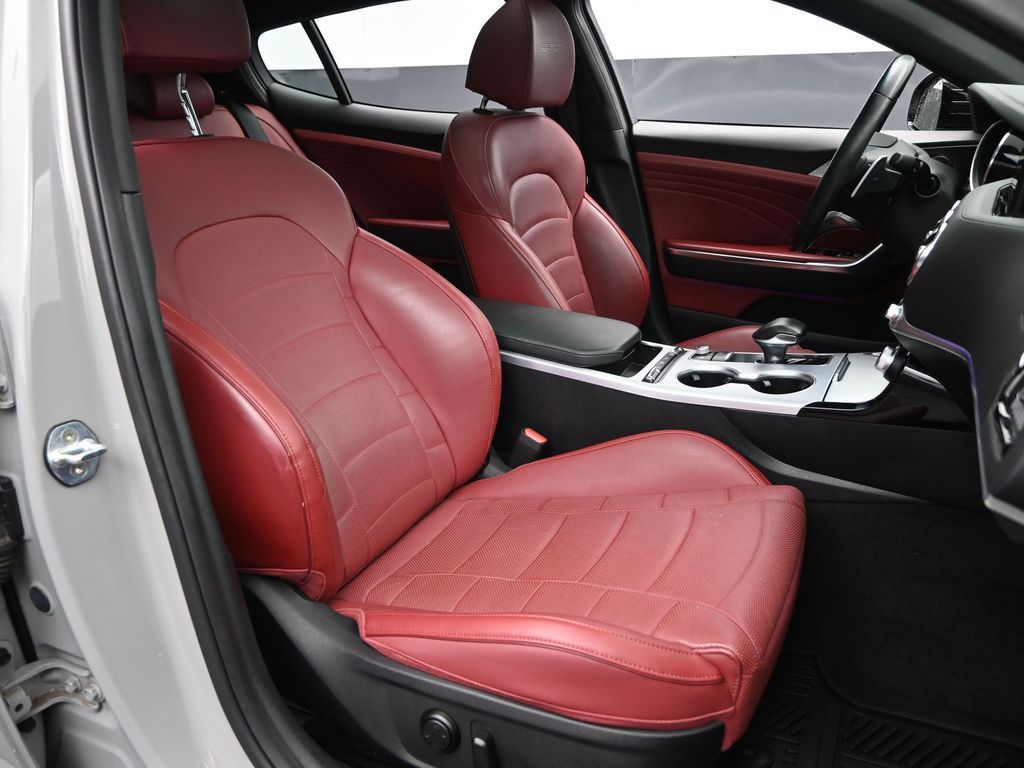 2023 Kia Stinger GT2