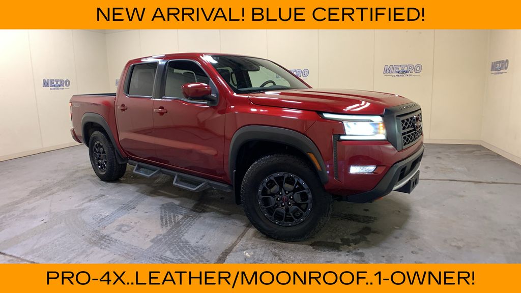 2022 Nissan Frontier Rojo (Cardinal Red) Camioneta Todo terreno 9 velocidades Automática