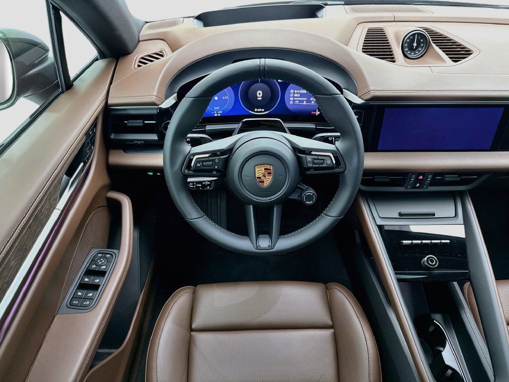 New 2026 Green Porsche  image 12