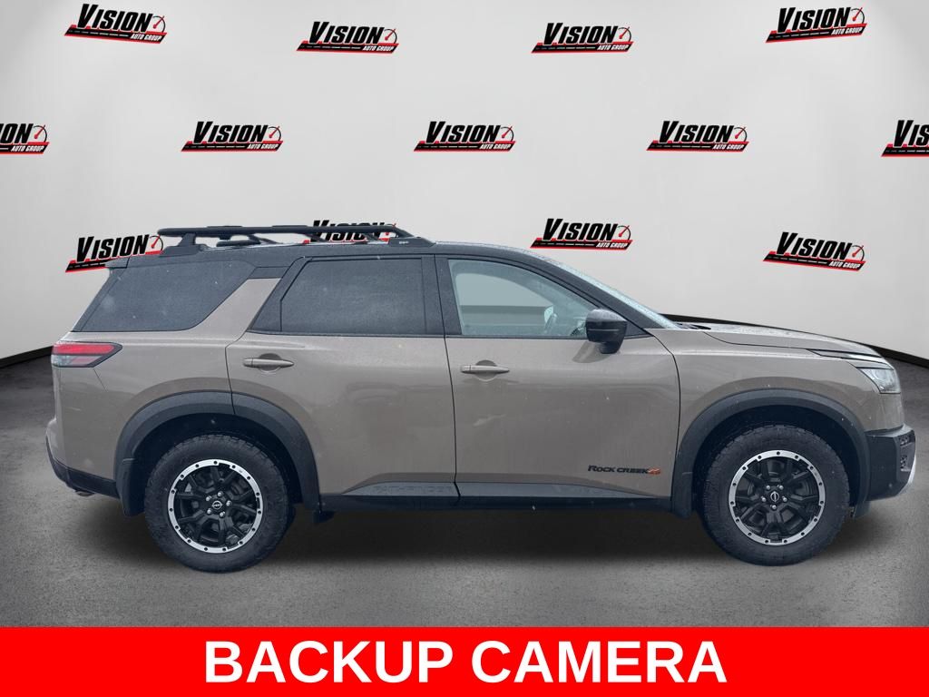 View vehicle photo 4