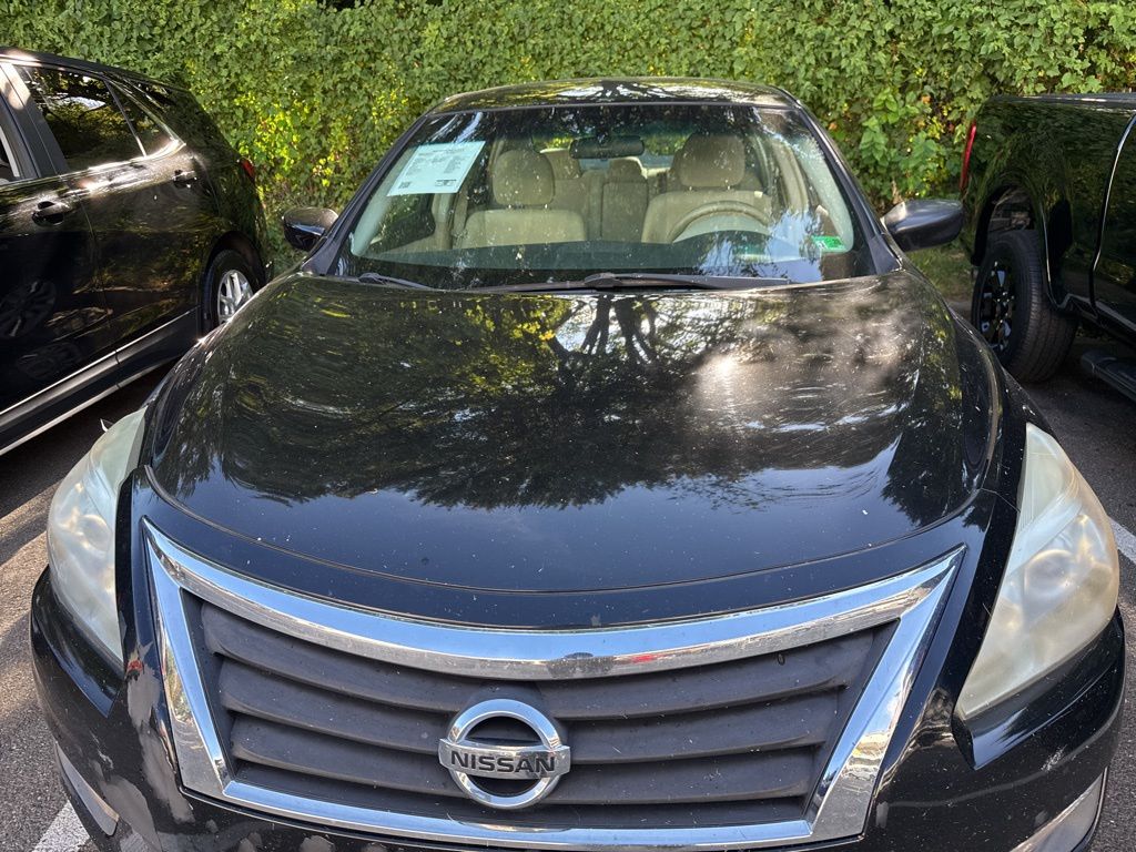 Thumbnail: 2013 Nissan Altima - 2