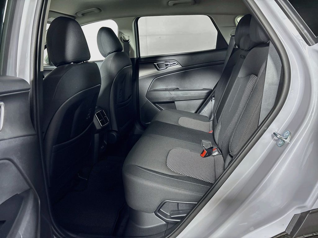 2027 Kia Sportage Hybrid S
