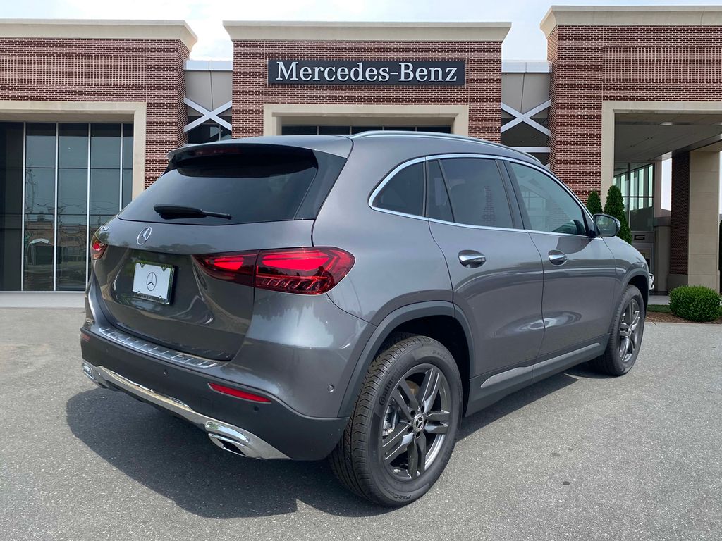 2025 Mercedes-Benz GLA 250 5
