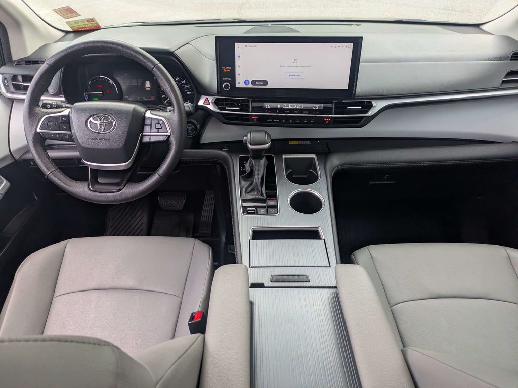 Used 2025 Toyota Sienna Van