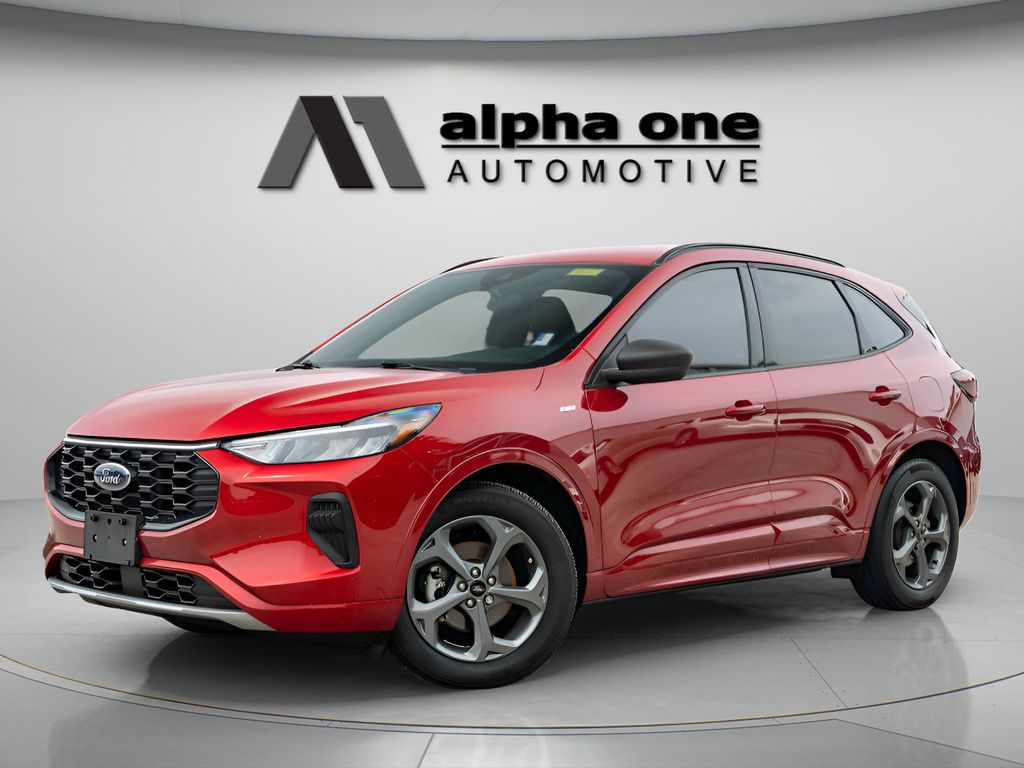 Rapid Red Metallic Tinted Clearcoat 2024 Ford Escape SUV / Crossover Front-Wheel Drive 8-Speed Automatic