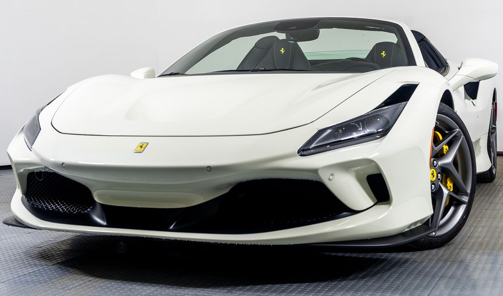 2023 Ferrari F8 Spider 