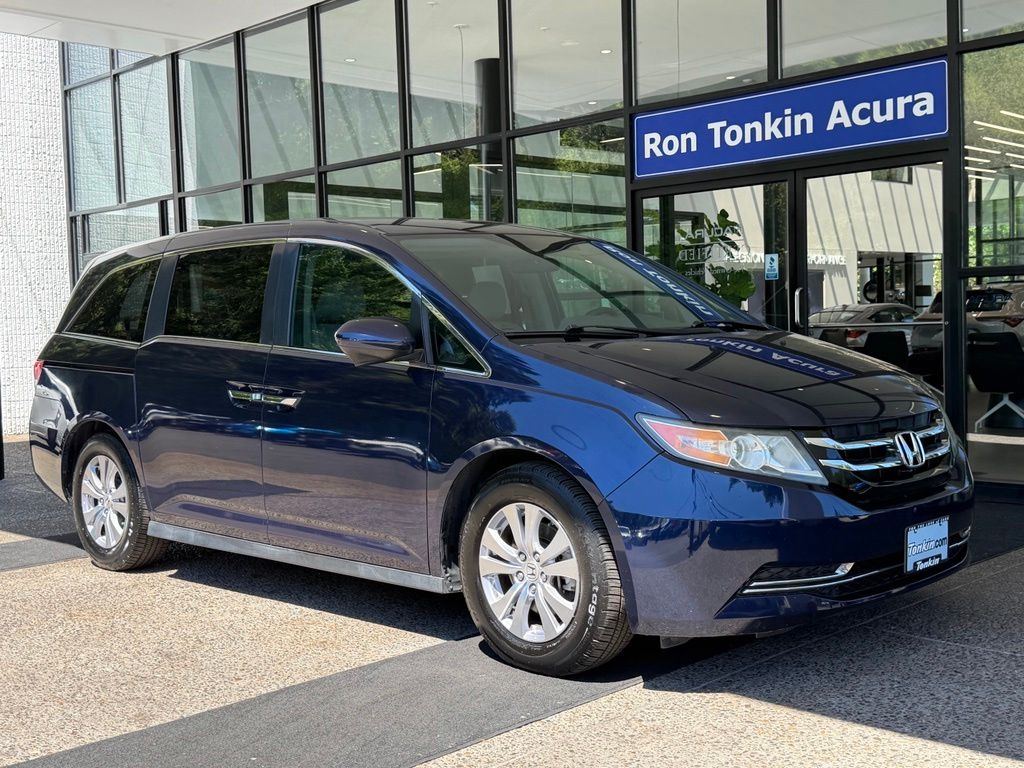 Black (Obsidian Blue Pearl) 2016 Honda Odyssey SE FWD Minivan Front-Wheel Drive 6-Speed Automatic