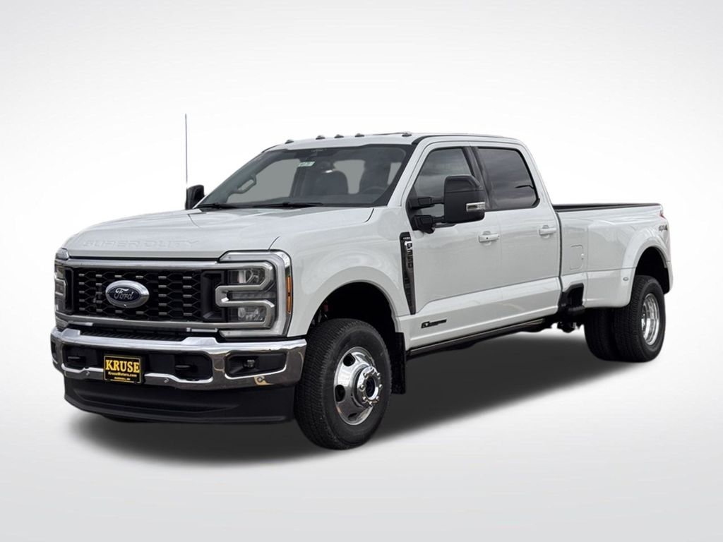 2026 Ford F-350 Super Duty LARIAT
