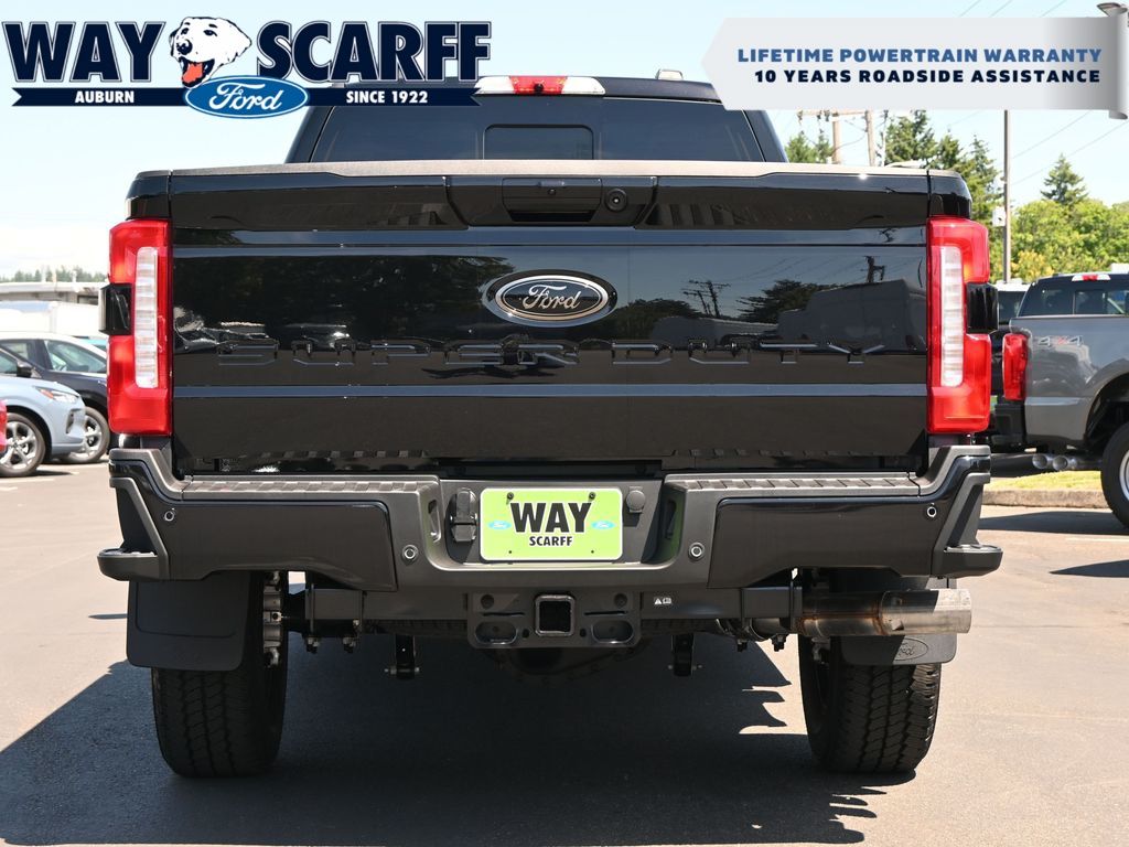 2025 Ford F-350 Super Duty Lariat
