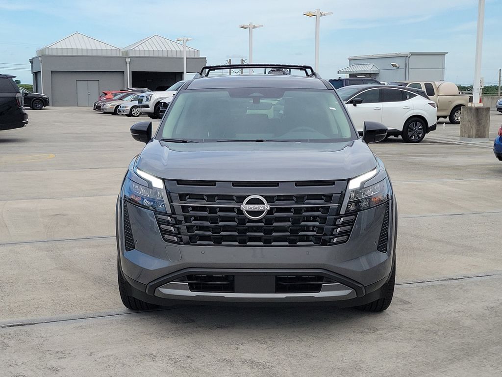 new 2026 Nissan Pathfinder car, priced at $38,174