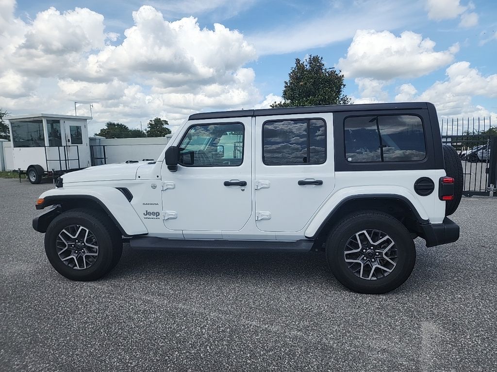 2024 White Jeep Wrangler Sahara 4X4 SUV