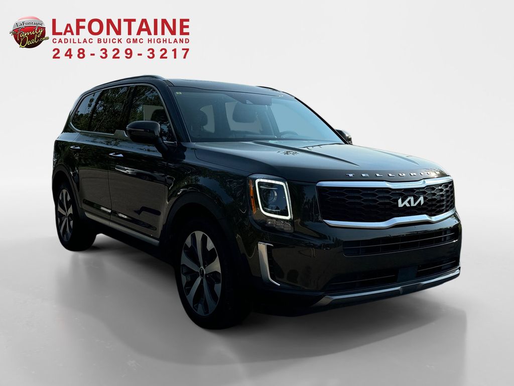 2022 Kia Telluride S 3