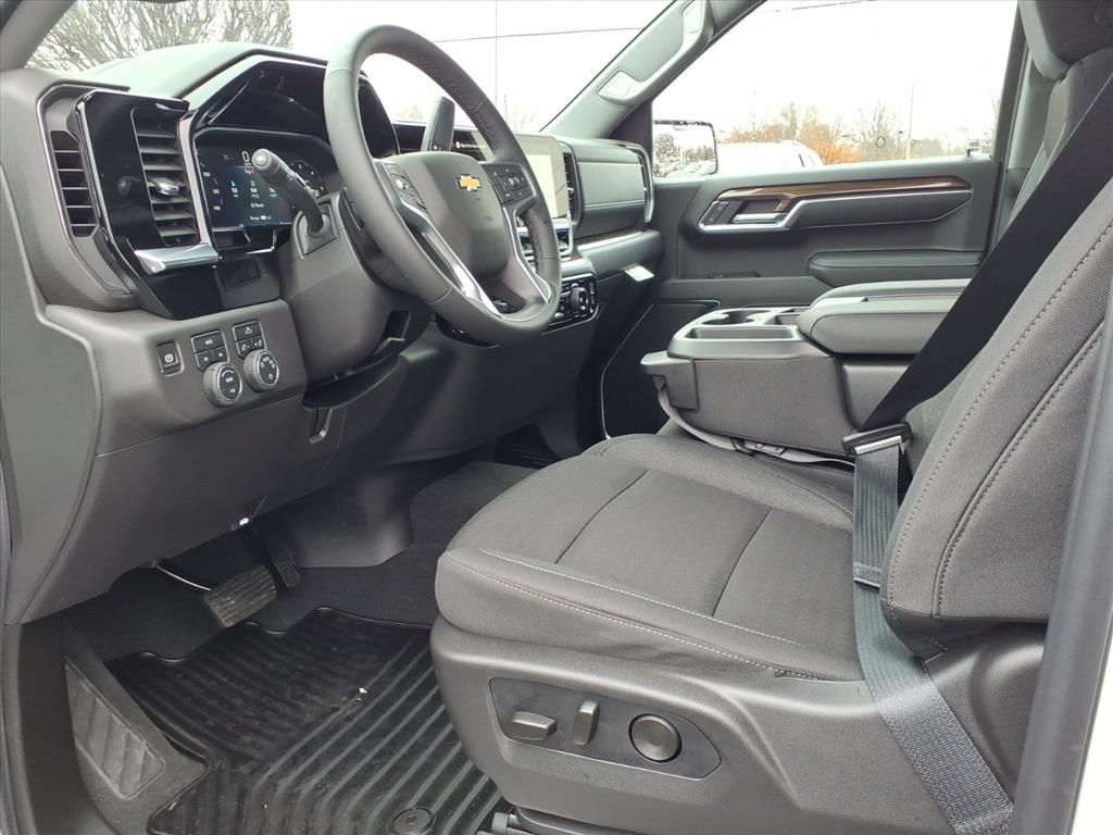 used 2026 Chevrolet Silverado 1500 car, priced at $43,501