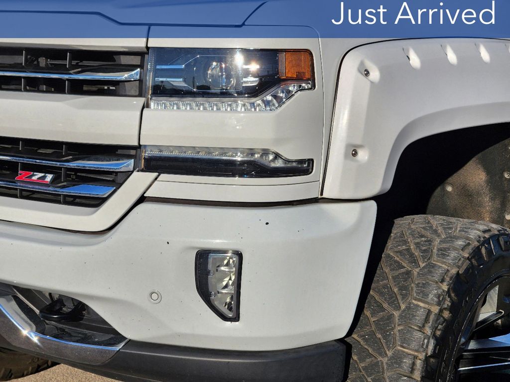 2018 Chevrolet Silverado 1500 LTZ 9