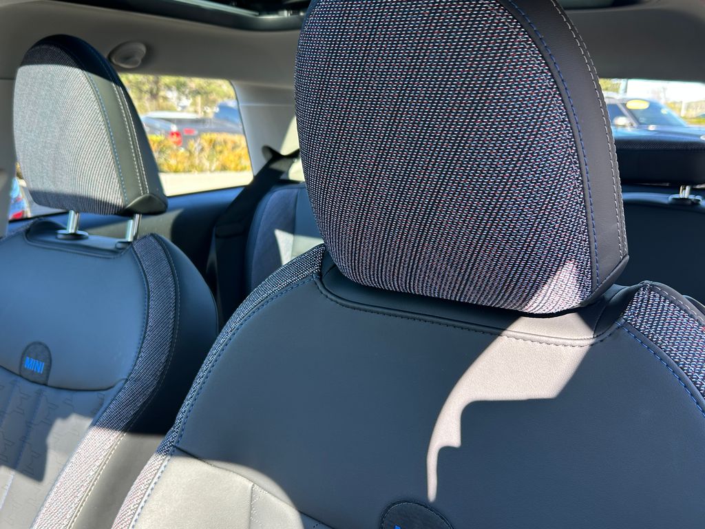 Thumbnail: 2025 MINI Cooper - 14