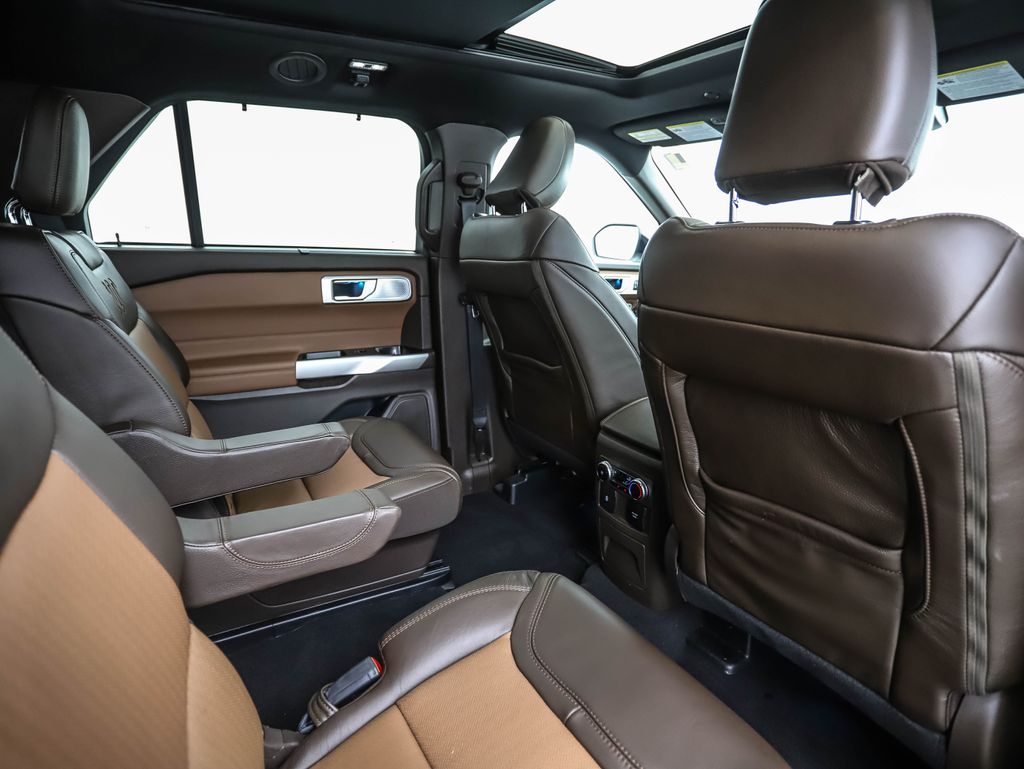 Thumbnail: 2023 Ford Explorer - 26