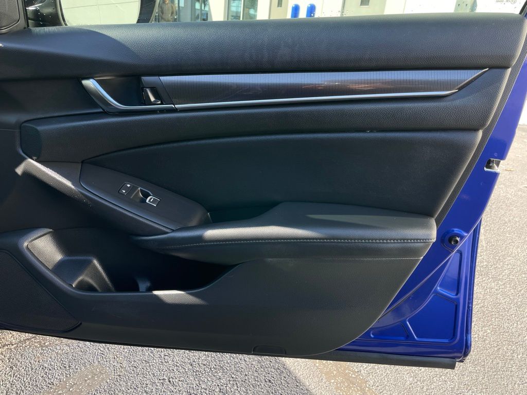 Thumbnail: 2022 Honda Accord - 29