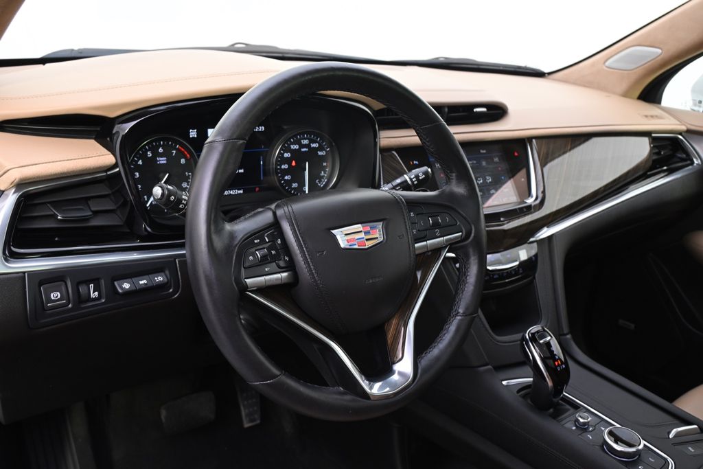 Used 2023 White Cadillac Premium Luxury image 11